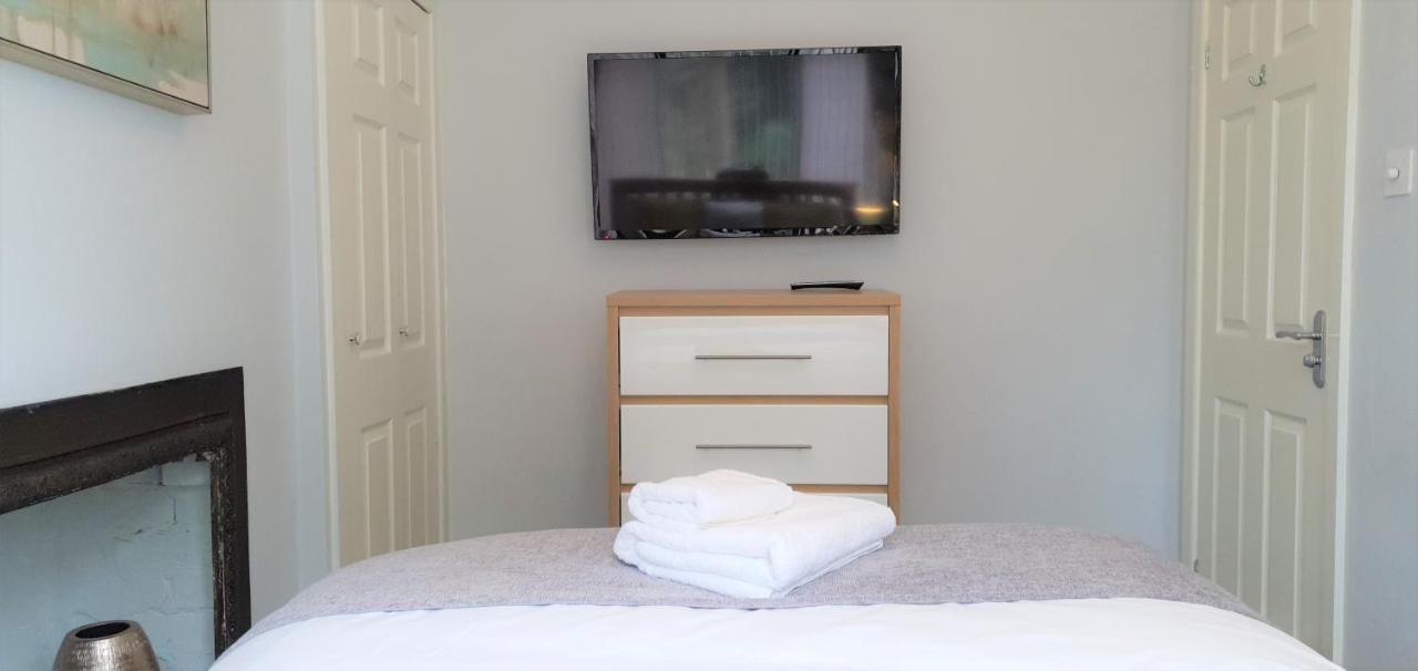 Northwood Park View Apartment Stoke-on-Trent Екстериор снимка